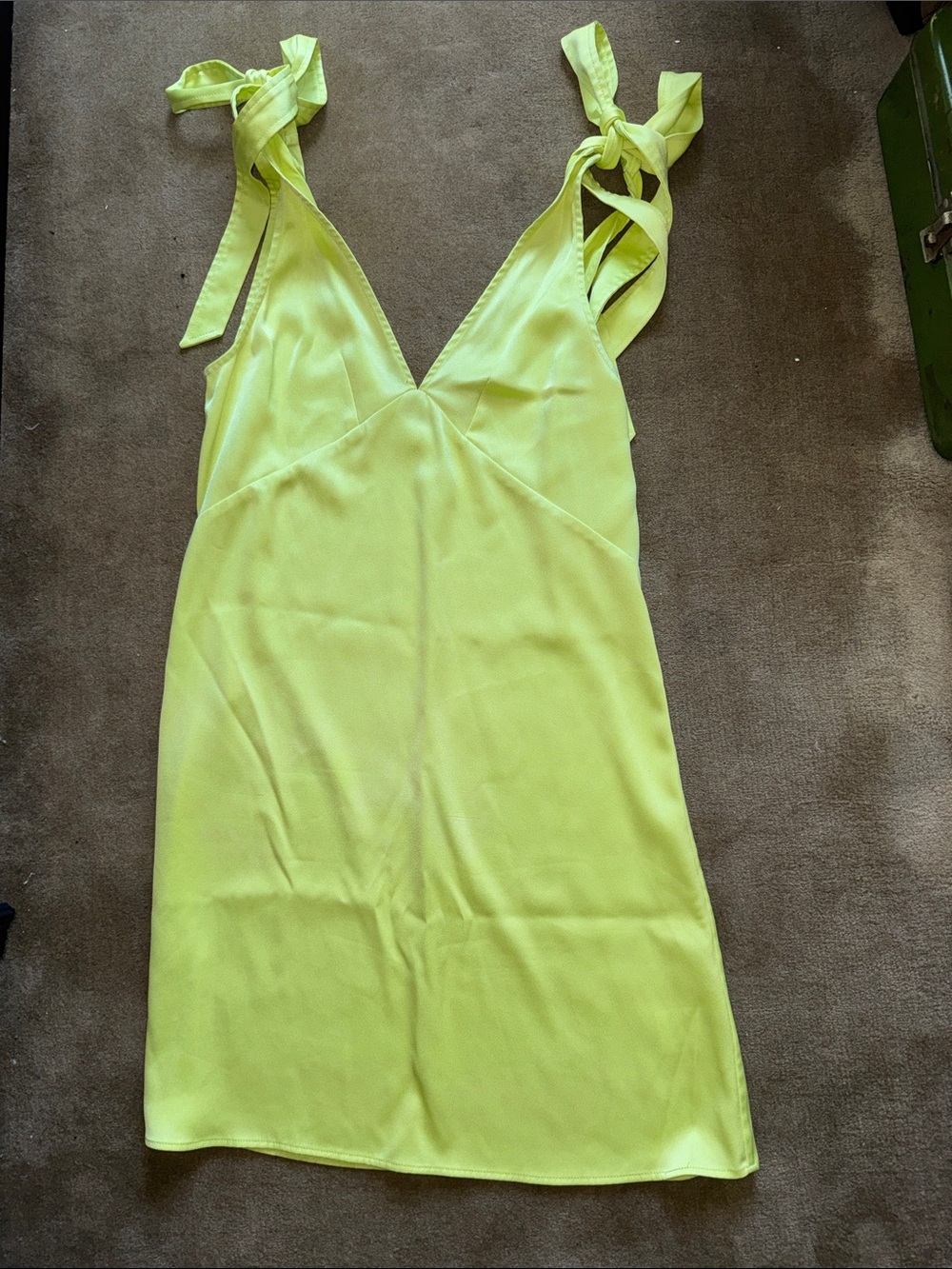 STINE GOYA Neon Green Tie-Shoulder Slip Dress